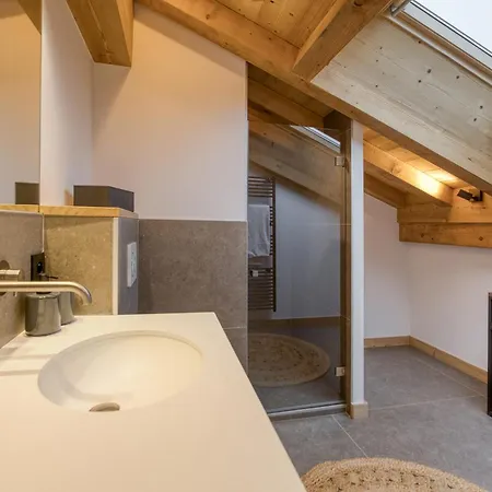 Prestige Helios 12 Guests Megève