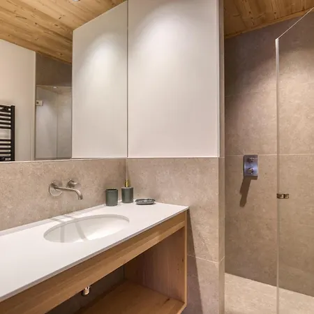 Prestige Helios 12 Guests * Megève